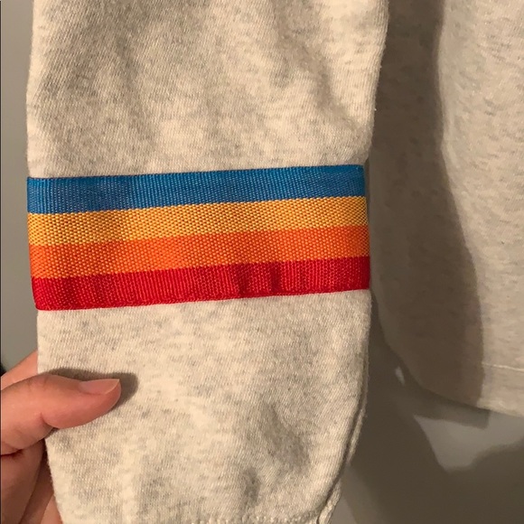 Rainbow sweater - Picture 3 of 3